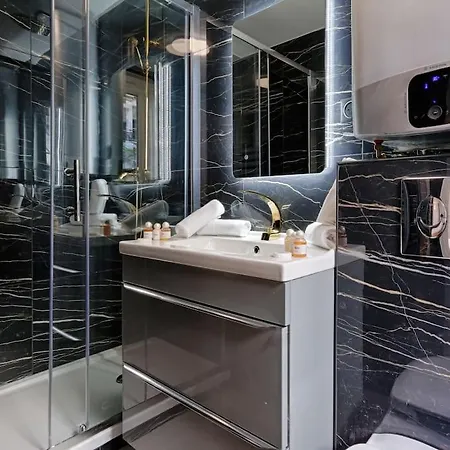 Mykeypers - Stylish & Luxury Duplex 2br-8p - Le Marais Paris