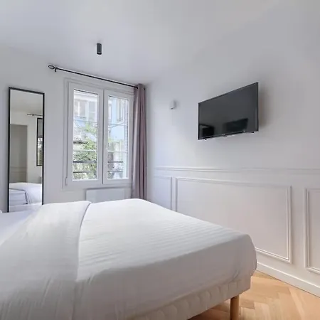 Mykeypers - Stylish & Luxury Duplex 2br-8p - Le Marais *