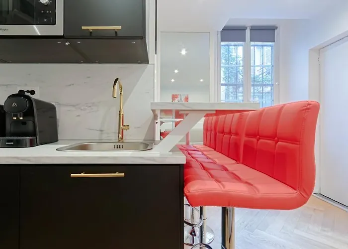 Mykeypers - Stylish & Luxury Duplex 2br-8p - Le Marais Apartment