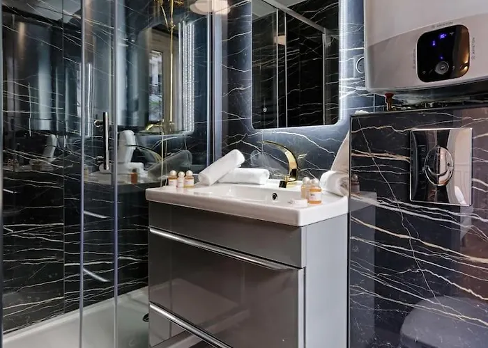 Mykeypers - Stylish & Luxury Duplex 2br-8p - Le Marais Paris